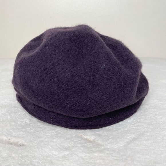 Saks Fifth Avenue Hat Newsboy Baseball Cap Wool Blend Timeless Design Purple - Picture 3 of 10